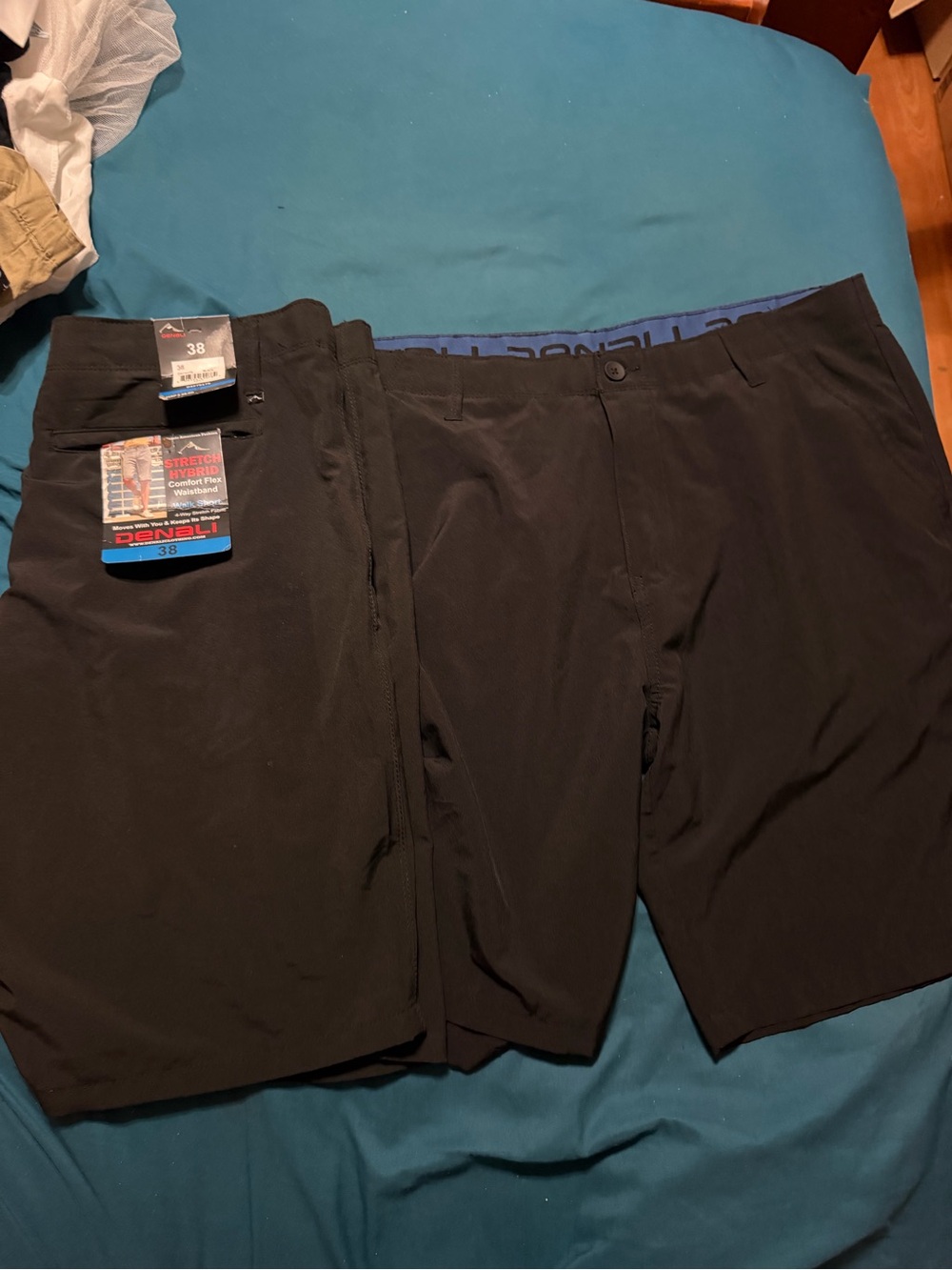 Denali Men's Black Stretch Athletic Shorts